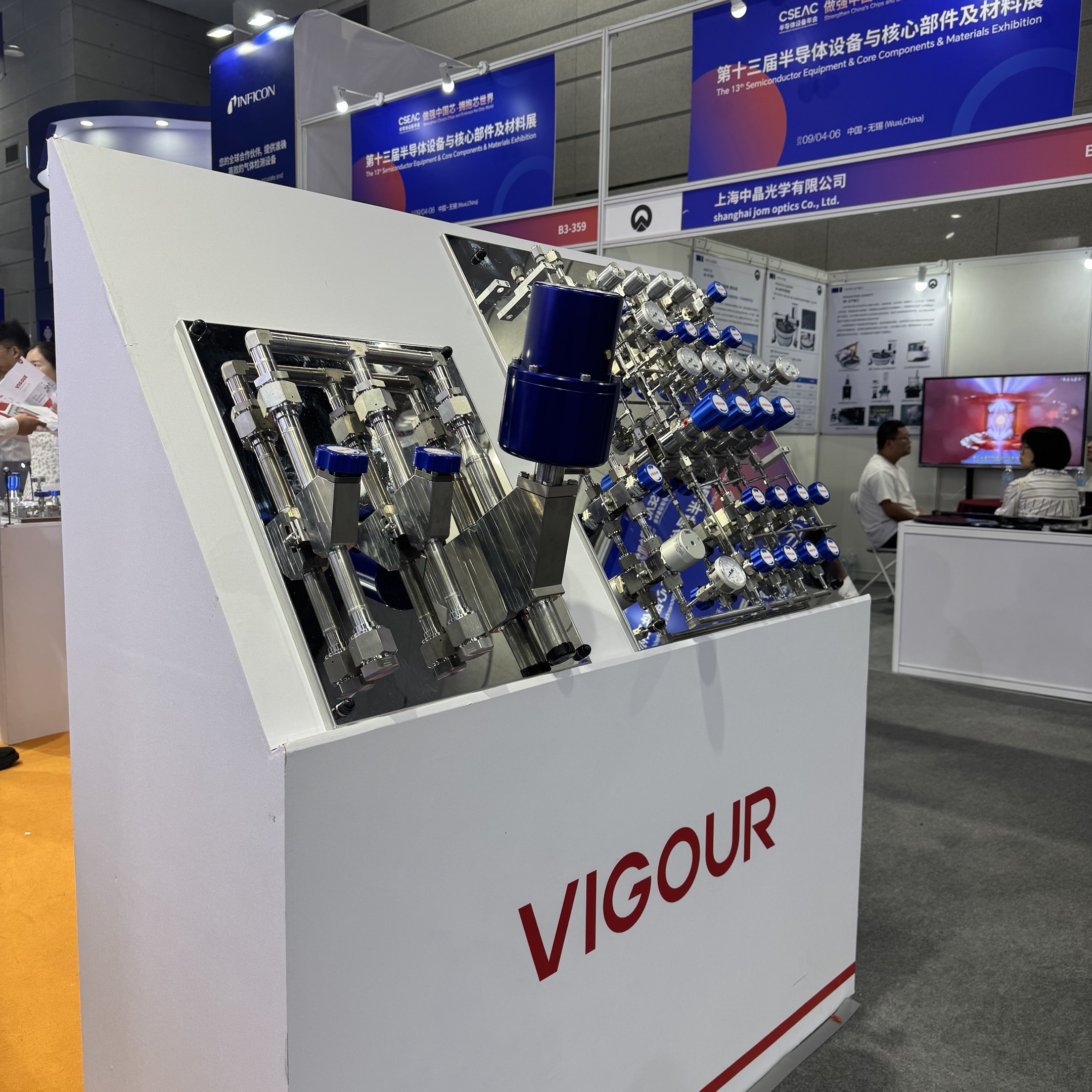 1758766734811692.jpg a6052e34-2a3d-47de-a4c2-61a224a7ac16.jpg