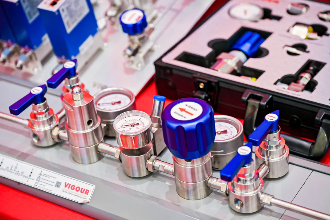 1762993153509687.png 1.png