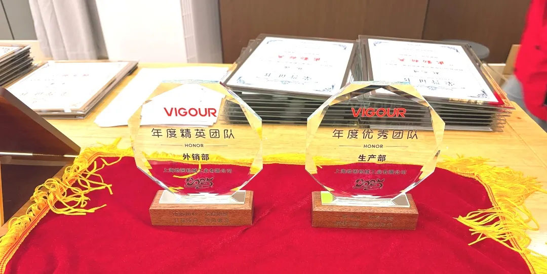 1770533553347840.jpg 648.jpg